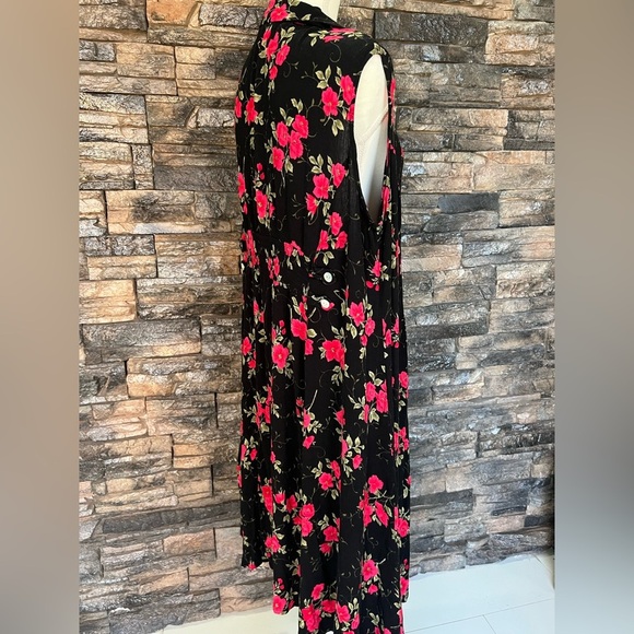 Floral Black and Pink Women's Dress - Picture 9 of 12